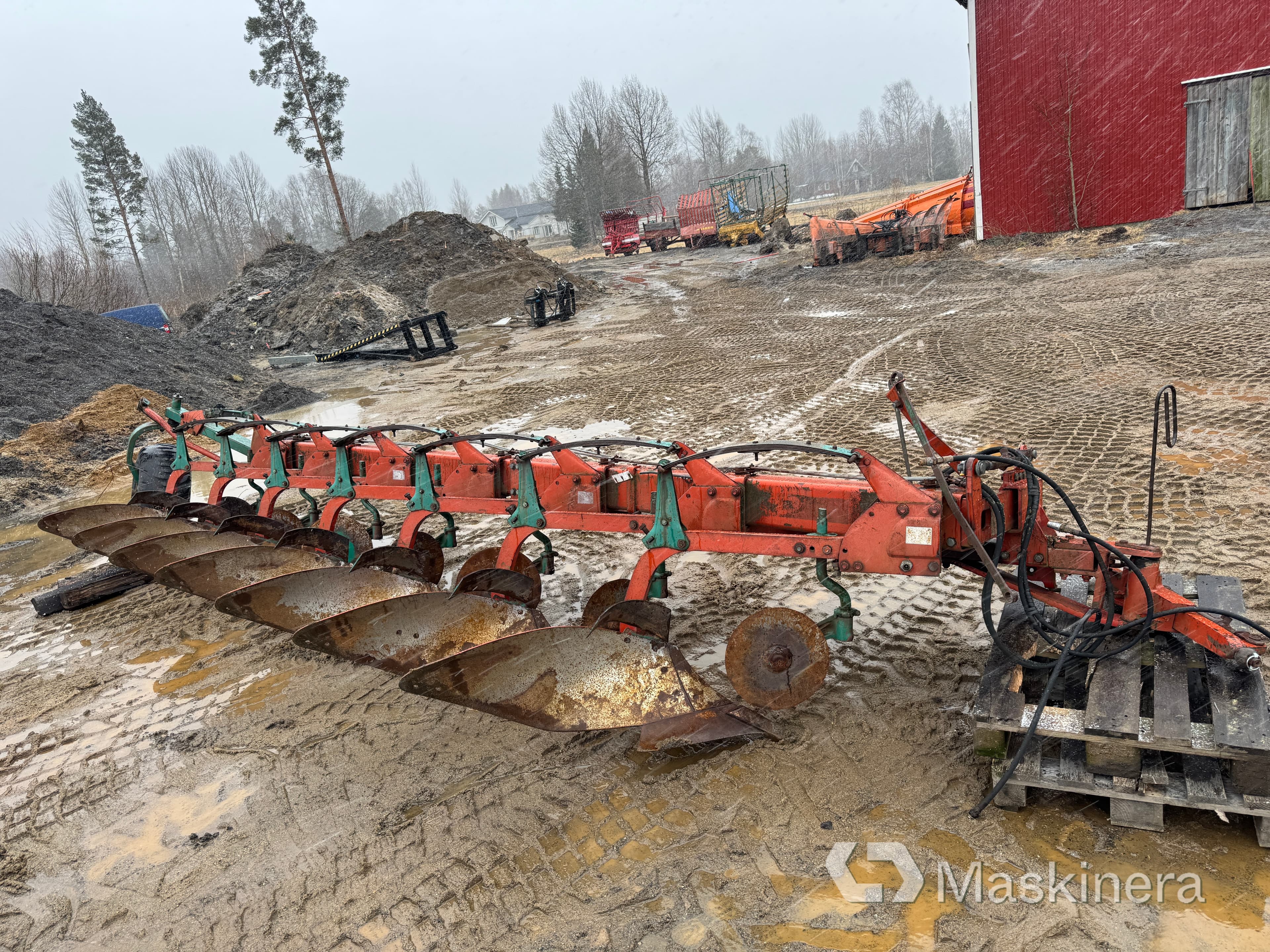 Plog 85-8 Kverneland 7-skärig